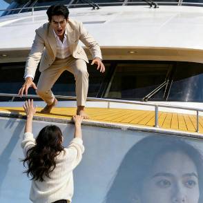 明明是戏，偏偏入局